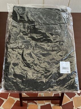 Volcom shorts